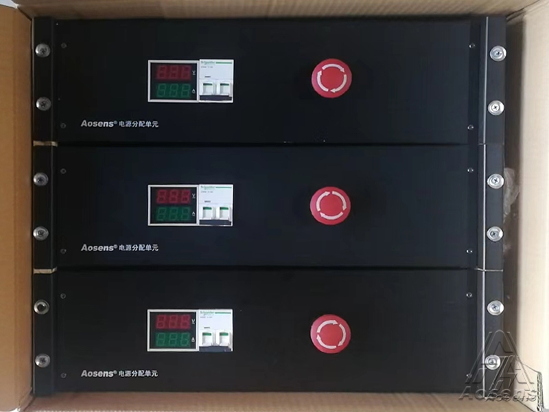 2020.10.27 3U配電單元 C14輸入 C13輸出 帶急停開關(guān)