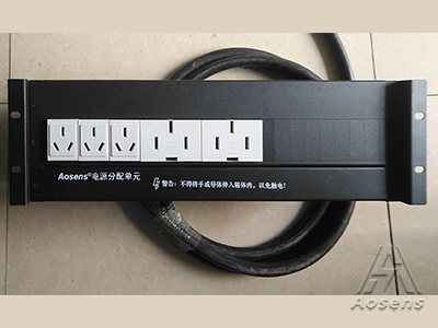 3U配電單元 機(jī)架式電源插座 帶線輸入