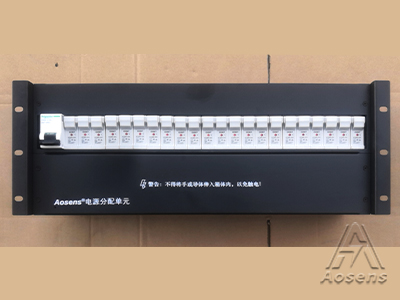 定制4U機(jī)架式配電單元 配置22位導(dǎo)軌式熔斷器