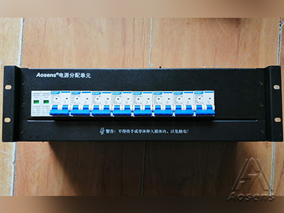 定制3U機(jī)柜配電盤正泰2P空開輸入20KA防雷保護(hù)7回路