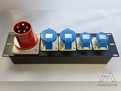 3U機架式工業(yè)插頭配電單元380V輸入63A 輸出220V32A2位16A2位